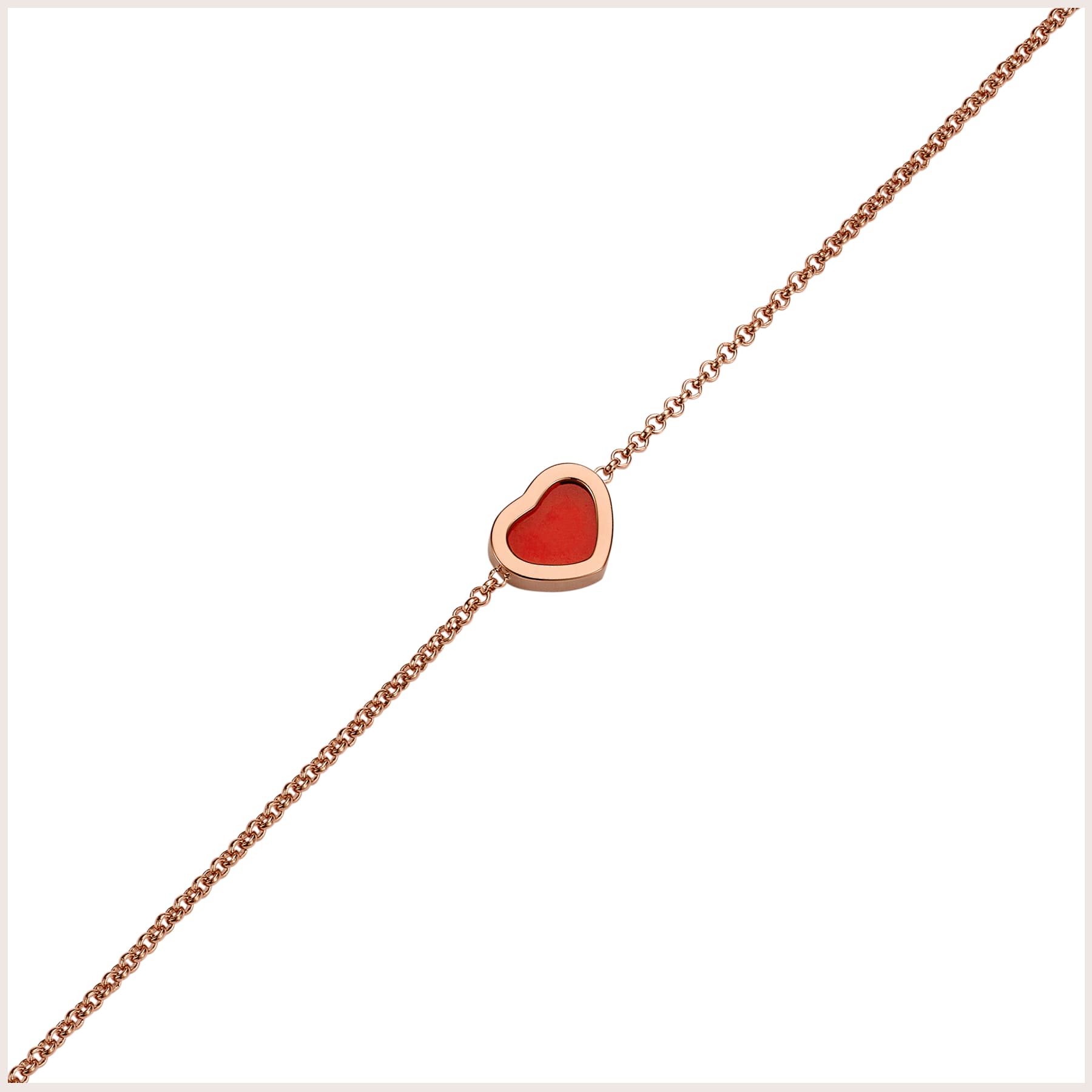 Chopard My Happy Hearts Armband in Rosegold mit Schmuckelement aus rotem Karneol in Herzform von hinten
