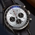 Breitling Navitimer