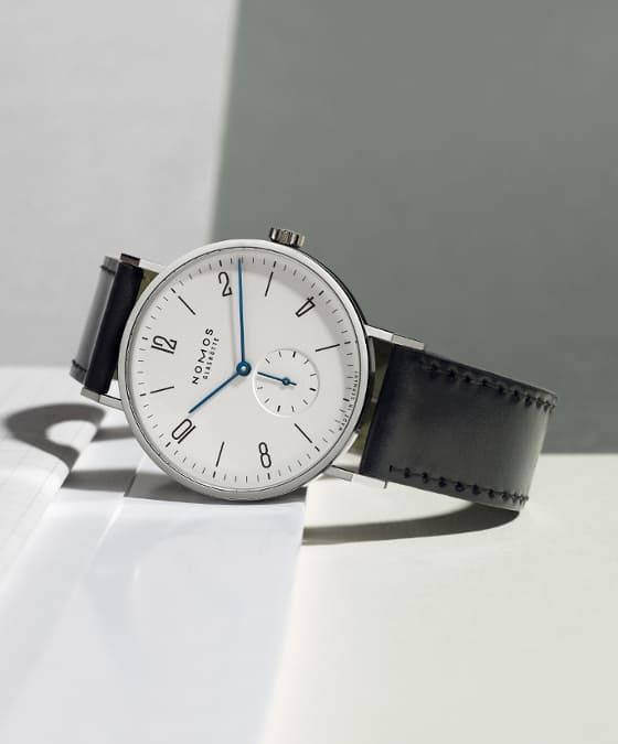 nomos-tangente-banner-scrollbar