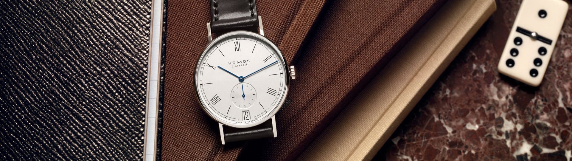 nomos-glashuette-ludwig-banner-kat-d